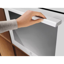 Katalizinė orkaitė Electrolux EOF5F50BV balta Katalizinė orkaitė Electrolux EOF5F50BV balta