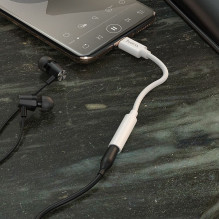 Adapteris AUX USB C į 3,5 mm lizdą Hoco LS30 baltas Adapteris AUX USB C į 3,5 mm lizdą Hoco LS30 baltas