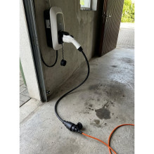 type 2 connector plug from the charging station to a household 220V - 16A plug type 2 connector plug from the charging station to a household 220V - 16A plug