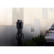 Amina S įkrovimo stotelė 22 kW su 6m laidu ir 5 metų garantija Amina S įkrovimo stotelė 22 kW su 6m laidu ir 5 metų garantija