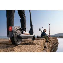 Segway-Ninebot KickScooter elektrinis paspirtukas E2 Pro pilkas 20 km/h