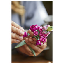 LEGO Botanicals Flower Bouquet LEGO Botanicals Flower Bouquet