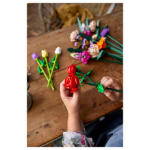 LEGO Botanicals Flower Bouquet LEGO Botanicals Flower Bouquet