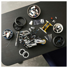LEGO Technic BMW M1000 RR