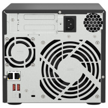 QNAP TS-473A