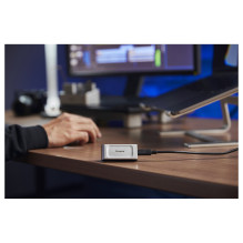 Kingston Technology XS2000