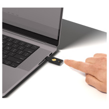 Yubico 8880001089 hardware authenticator