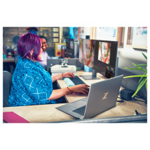 HP Z24q G3 QHD Display computer monitor