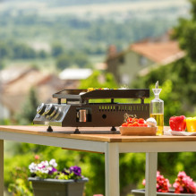 „Black+Decker BXOP4900E“ dviejų degiklių dujinė kepsninė