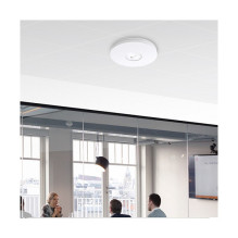 TP-Link Omada EAP670 wireless access point