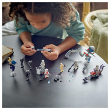 LEGO Star Wars Clone Trooper &amp; Battle Droid Battle Pack