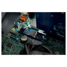 Kingston Technology DC2000B