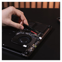 „Western Digital Black WDS200T4X0E-00CJA0“ vidinis SSD diskas