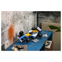 LEGO ICONS Williams Racing FW14B Nigel Mansell