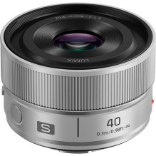 Panasonic LUMIX S 40mm F2...
