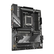 GIGABYTE B650 GAMING X AX V2 pagrindinė plokštė