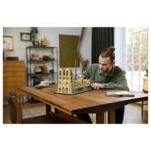 LEGO architektūra Notre-Dame de Paris LEGO architektūra Notre-Dame de Paris