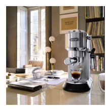 De'Longhi Dedica Style EC685.M