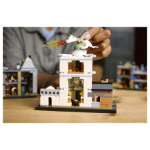 LEGO Harry Potter Diagon Alley Wizarding Shops LEGO Harry Potter Diagon Alley Wizarding Shops
