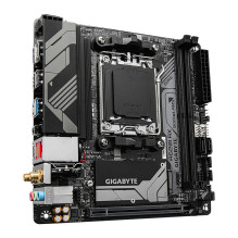 GIGABYTE A620I AX pagrindinė plokštė