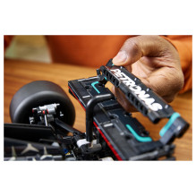 LEGO Technic Mercedes-AMG F1 W14 E Performance LEGO Technic Mercedes-AMG F1 W14 E Performance