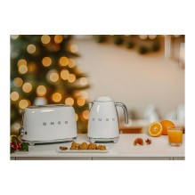 Smeg KLF03WHEU electric kettle Smeg KLF03WHEU electric kettle