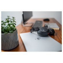 HP Poly Voyager Surround 80 UC USB-C ausinės su USB-C / A adapteriu HP Poly Voyager Surround 80 UC USB-C ausinės su USB-C / A adapteriu