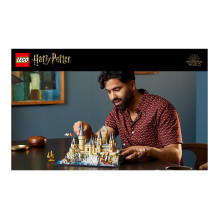 LEGO Hario Poterio Hogvartso pilis ir parkas LEGO Hario Poterio Hogvartso pilis ir parkas