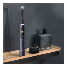 Oral-B iO 4210201363095 electric toothbrush