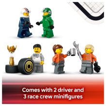 LEGO City F1 sunkvežimis su RB20 ir AMR24 F1 automobiliais