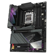 GIGABYTE X870E AORUS MASTER motherboard