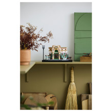 LEGO ICONS prancūzų kavinė
