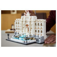 LEGO Architecture Trevi Fountain LEGO Architecture Trevi Fountain