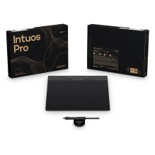 Wacom Intuos Pro Medium - 2025 graphic tablet Wacom Intuos Pro Medium - 2025 graphic tablet