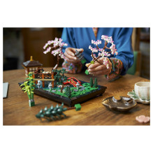 LEGO ICONS Tranquil Garden