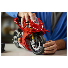 LEGO Technic Ducati Panigale V4 S motociklas