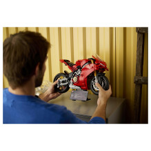 LEGO Technic Ducati Panigale V4 S motociklas