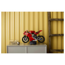 LEGO Technic Ducati Panigale V4 S motociklas