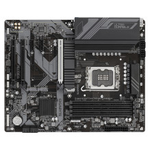 GIGABYTE Z790 D motherboard