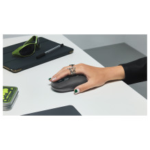 Logitech 910-007412 mouse Logitech 910-007412 mouse