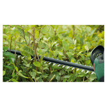 Bosch universalus gyvatvorių pjovimo įrankis 18V-50 Bosch universalus gyvatvorių pjovimo įrankis 18V-50