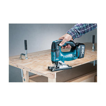 Makita DJV182Z elektrinis siaurapjūklis Makita DJV182Z elektrinis siaurapjūklis