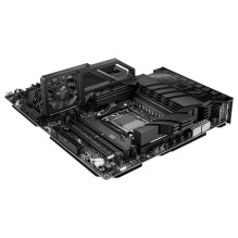 ASUS ROG CROSSHAIR X870E APEX