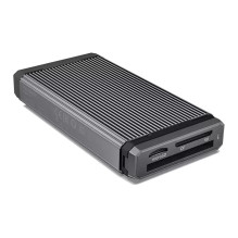 SanDisk PRO-READER card reader
