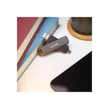 „SanDisk SDDDE1-2T00-G46“ USB atmintinė „SanDisk SDDDE1-2T00-G46“ USB atmintinė