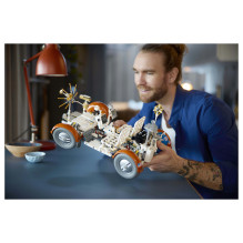 LEGO Technic NASA Apollo Mėnulyje klajojanti transporto priemonė LRV