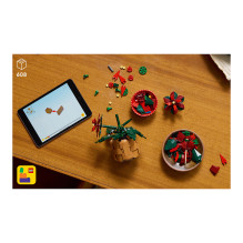 LEGO Botanicals Poinsettia LEGO Botanicals Poinsettia