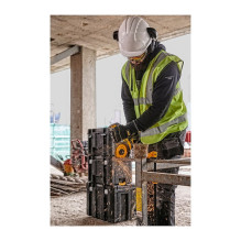 Nešiojamasis šlifuoklis „DeWALT DCG418NT-XJ“ Nešiojamasis šlifuoklis „DeWALT DCG418NT-XJ“
