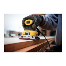 DeWALT DWE6411 portable sander