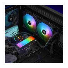 „Thermaltake Floe RC240“
